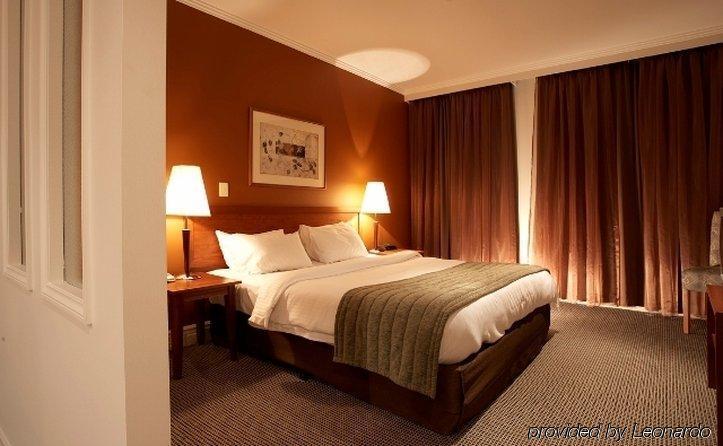 Mantra On Little Bourke Melbourne Aparthotel Rom bilde